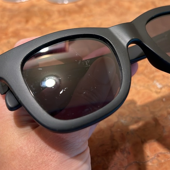 Women’s Quay Sunglasses Matte Black - Picture 8 of 8